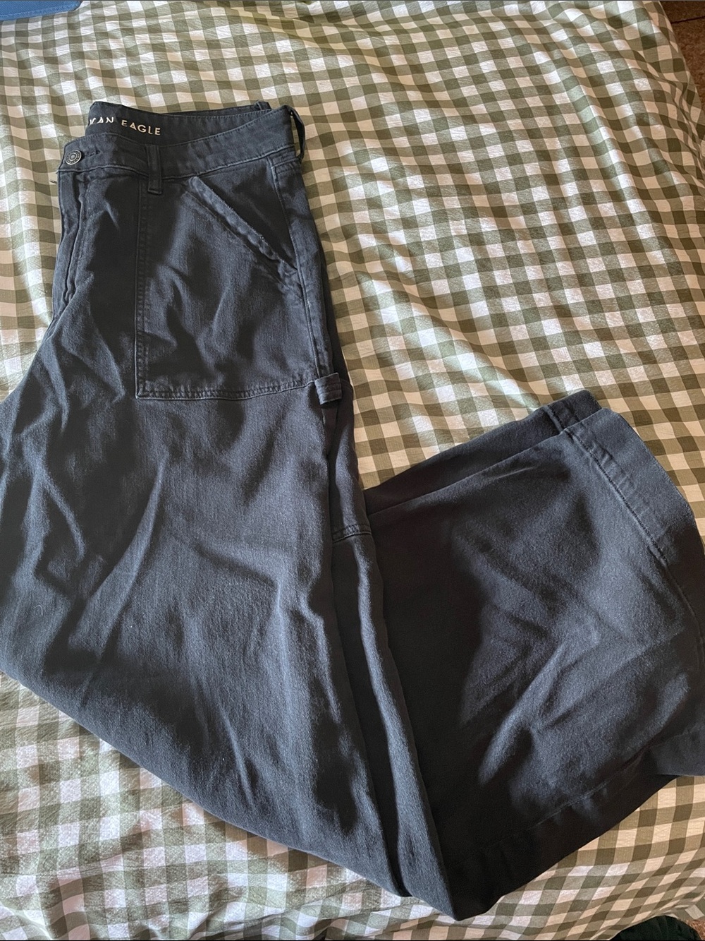 American Eagle Outfitters women’s Dark Gray Relaxed Carpenter Jeans